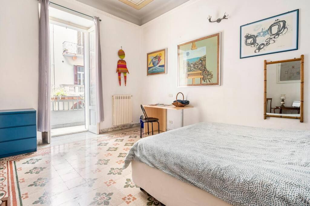 View Sea Room - Appartamento Condiviso Бари Экстерьер фото